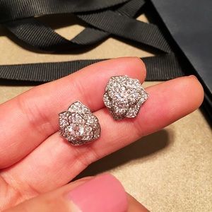 women’s fashion earrings luxury lookalike SOLD !!!